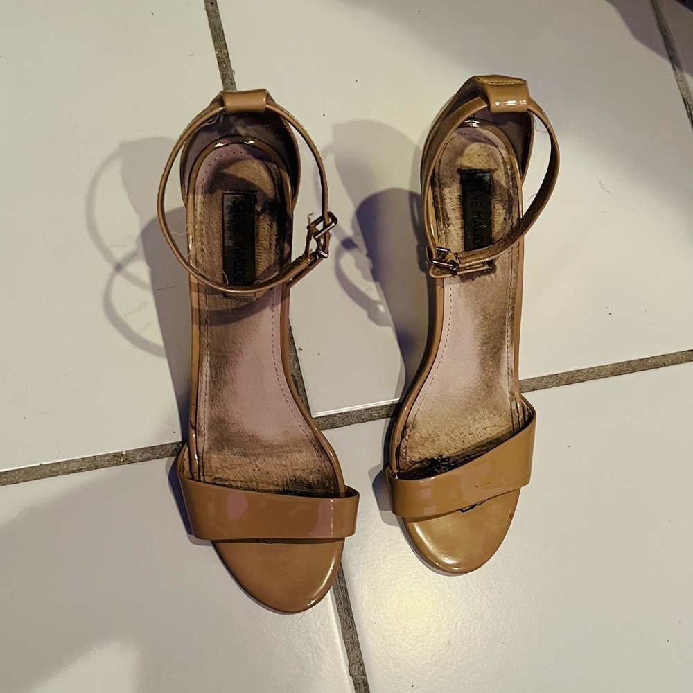 Steve Madden Kitten Heel Sandal